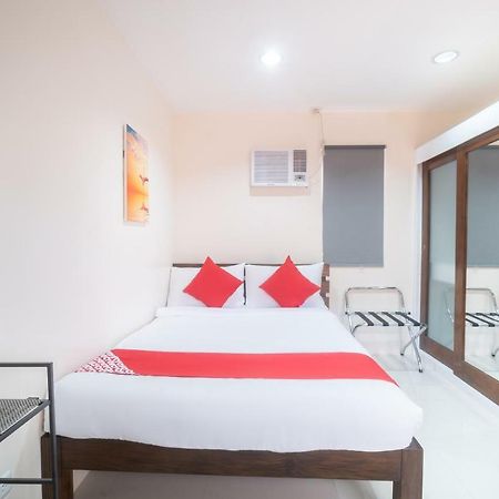 Oyo 199 Solange Apartelle Davao Exterior photo