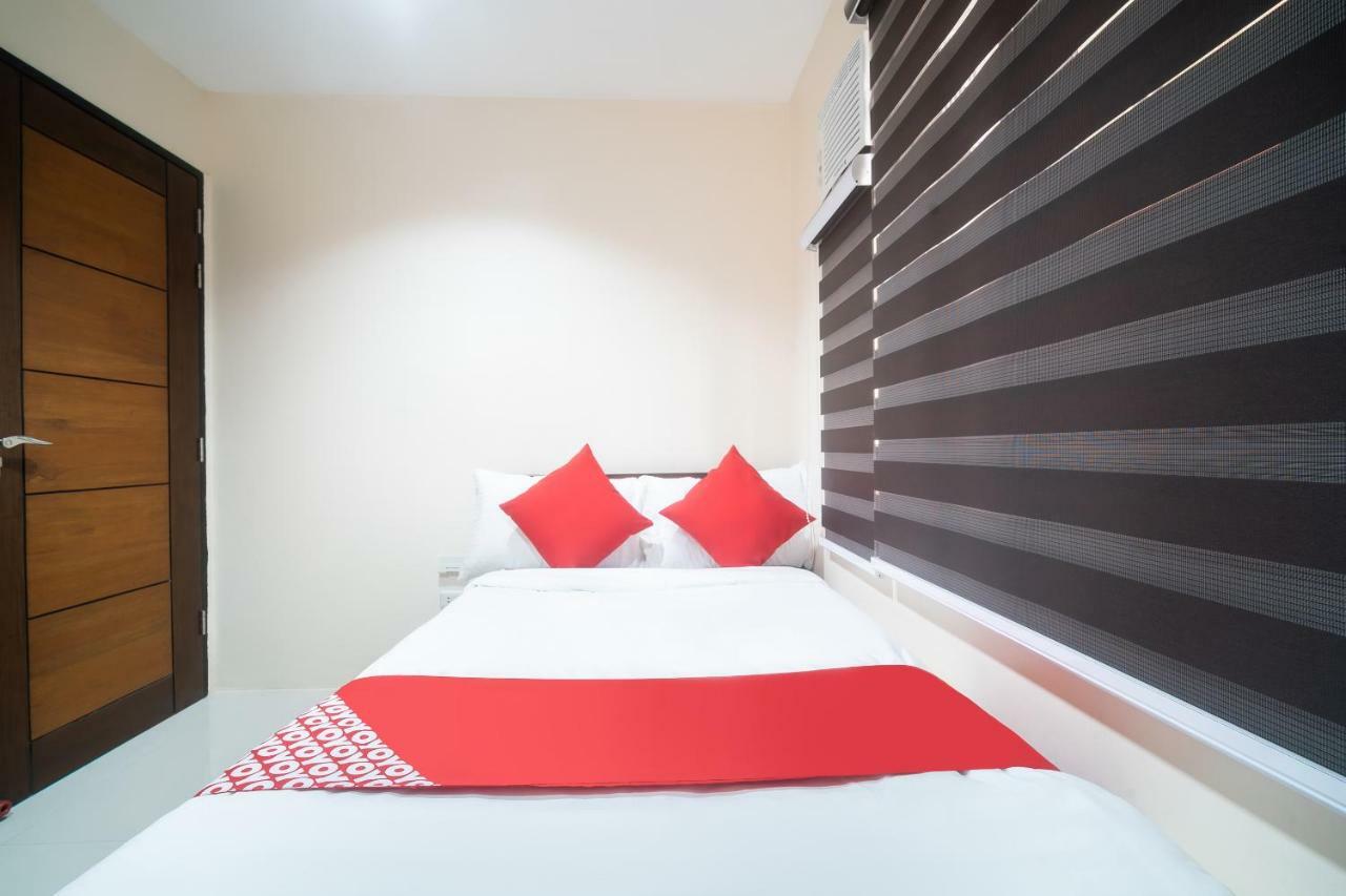 Oyo 199 Solange Apartelle Davao Exterior photo